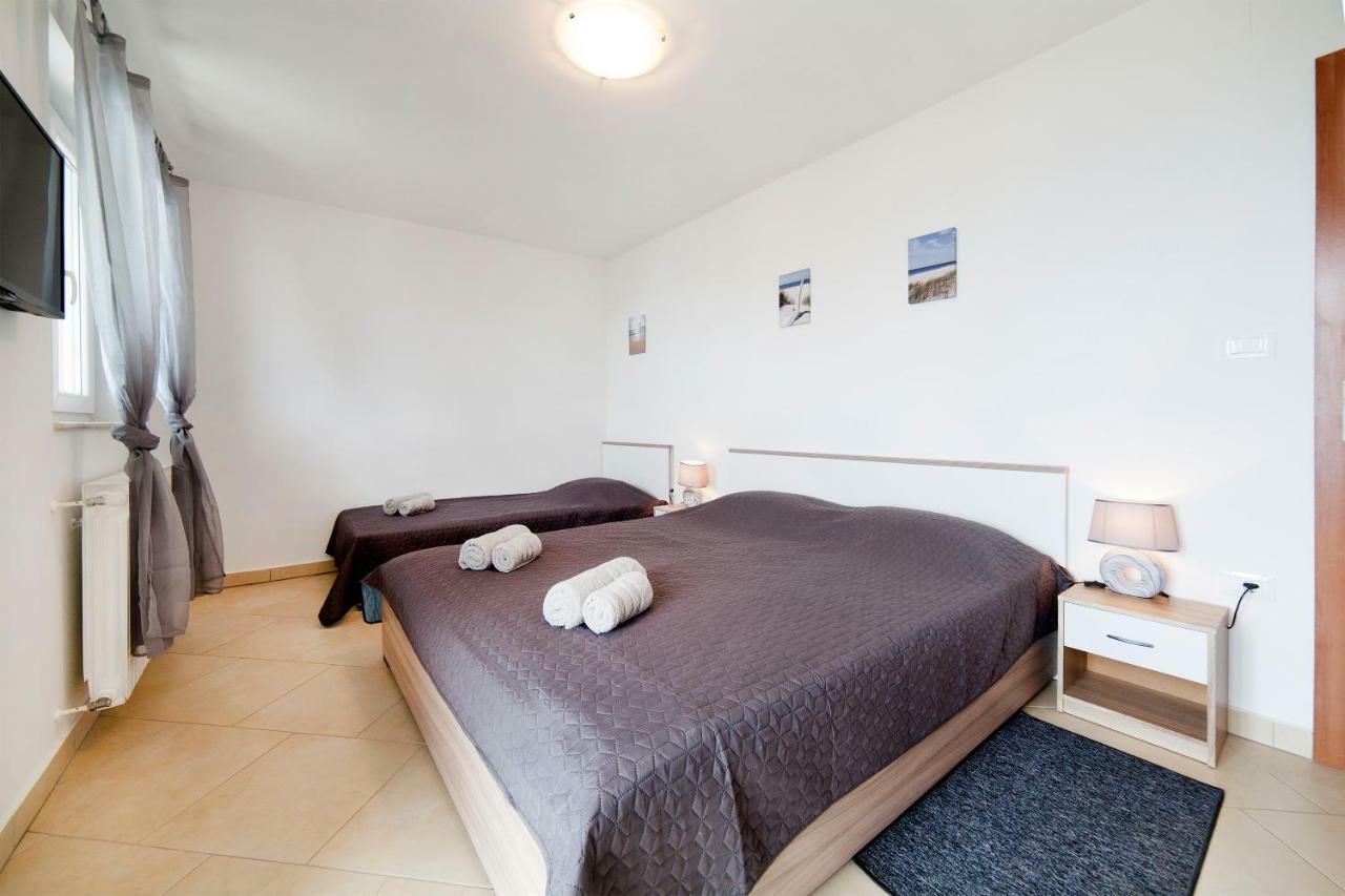 Apartmani Sandra Rovini Moscenice Dış mekan fotoğraf